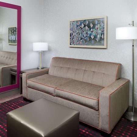 Home2 Suites By Hilton Orlando Airport Ngoại thất bức ảnh