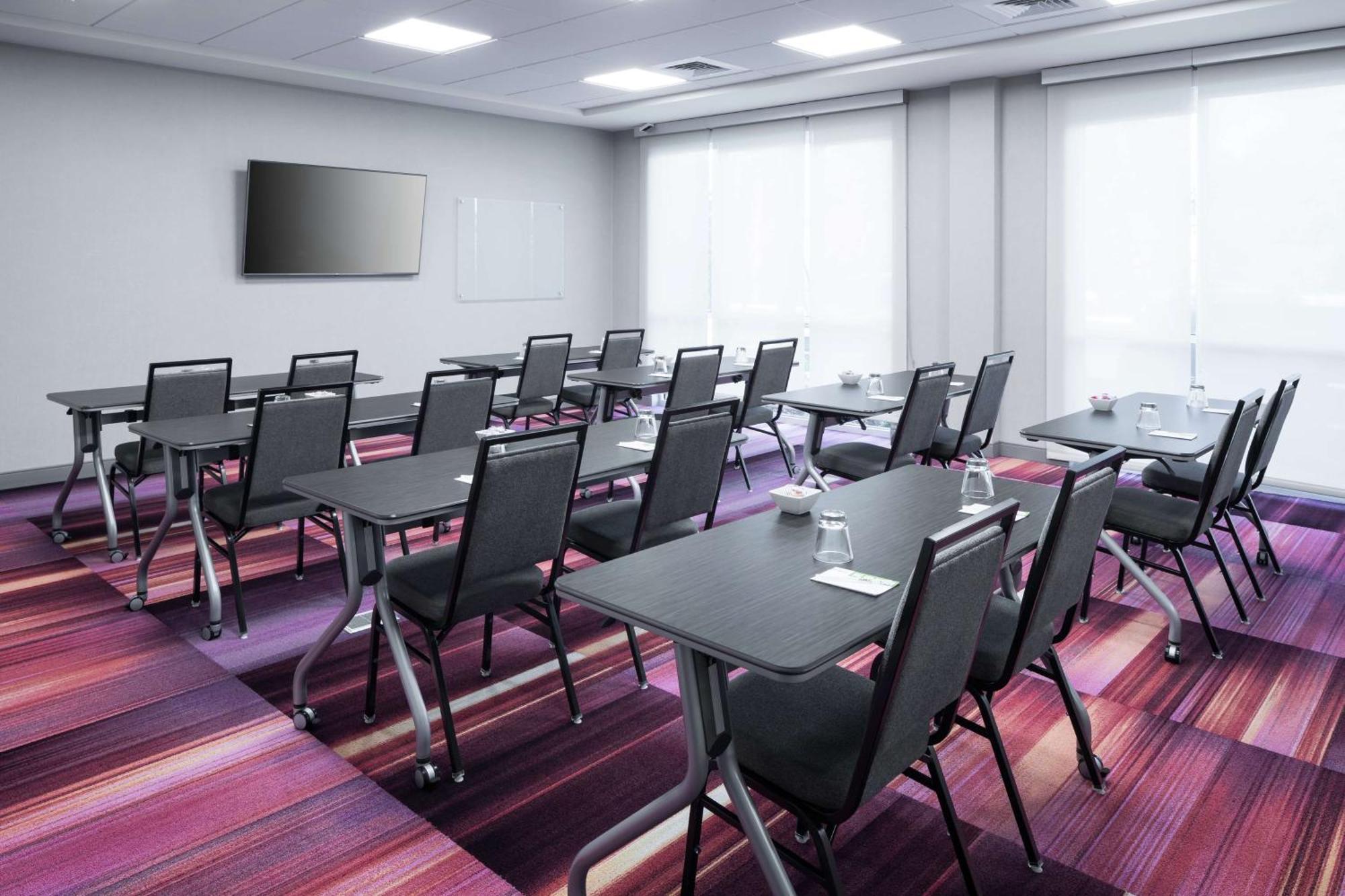 Home2 Suites By Hilton Orlando Airport Ngoại thất bức ảnh
